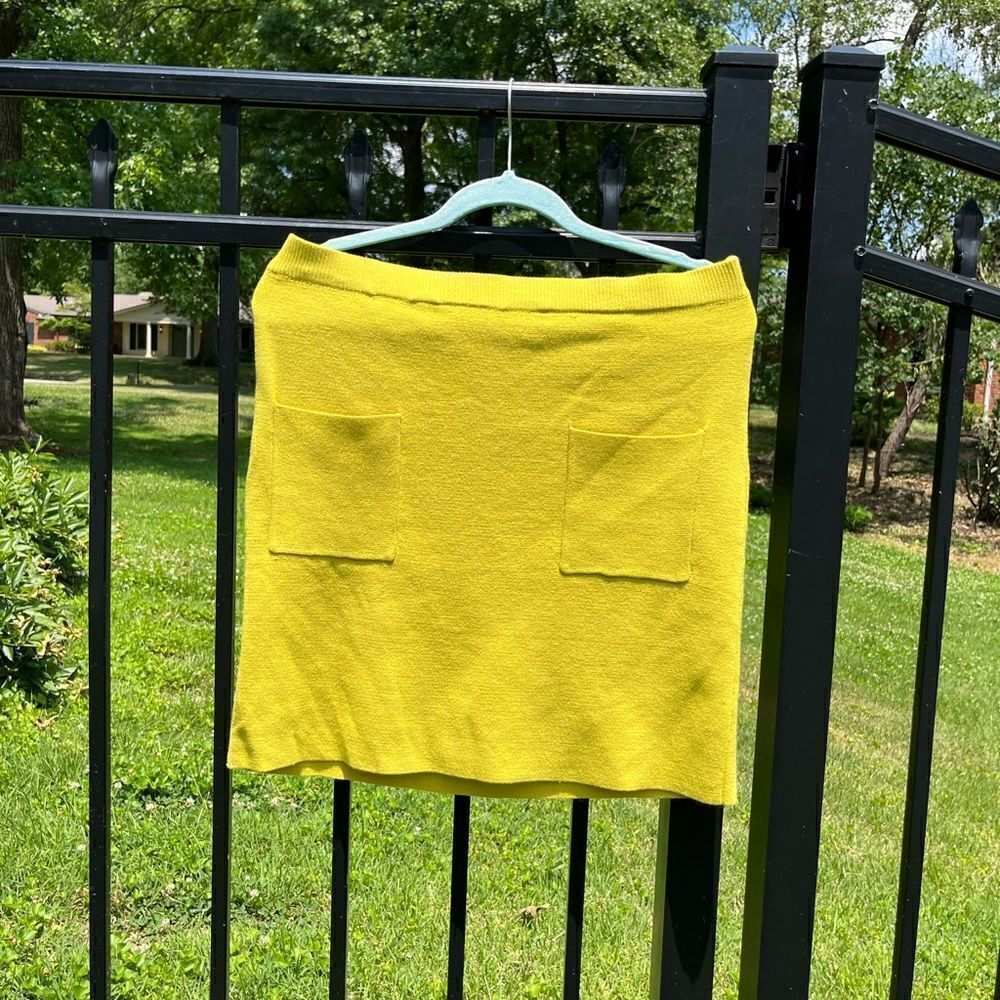 Anthropologie Flat White Patch Pocket Sweater Skirt Set NWT - Picture 10 of 13